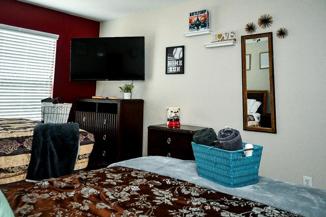 4 - Bed With Cali King Bed, 12 Mins To Dtwn Vakantiehuis Atlanta